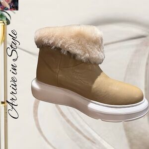 SIZE 8 AUSTRA LUX Tan Booties